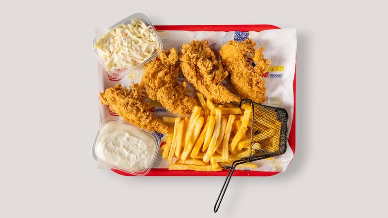Starbird weekend spicy wing special